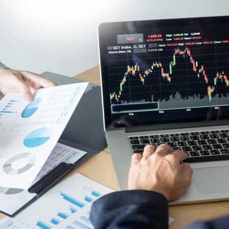 How Much Do Business Brokers Charge